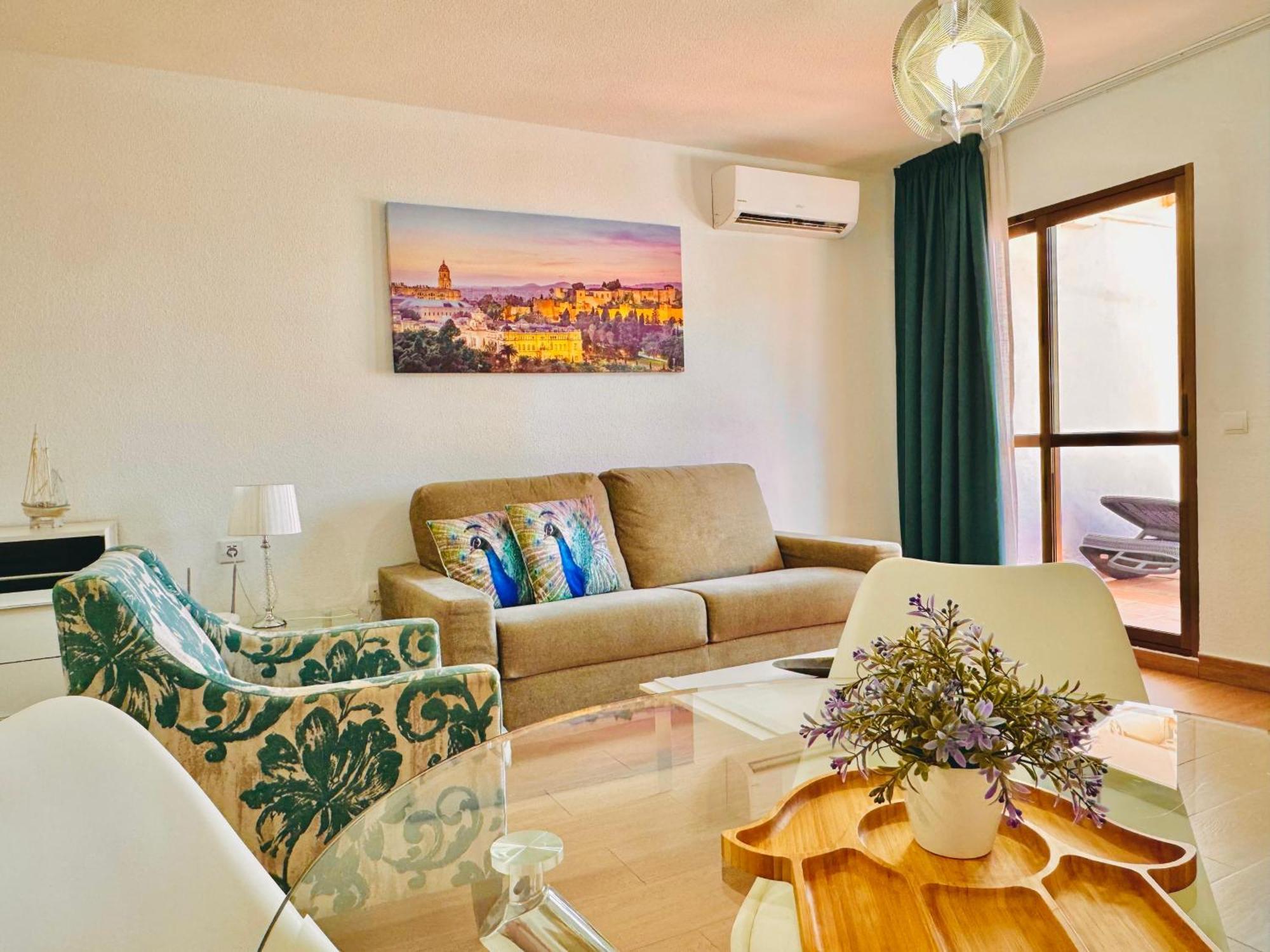 Pueblo Evita Premium Suites Benalmádena Dış mekan fotoğraf