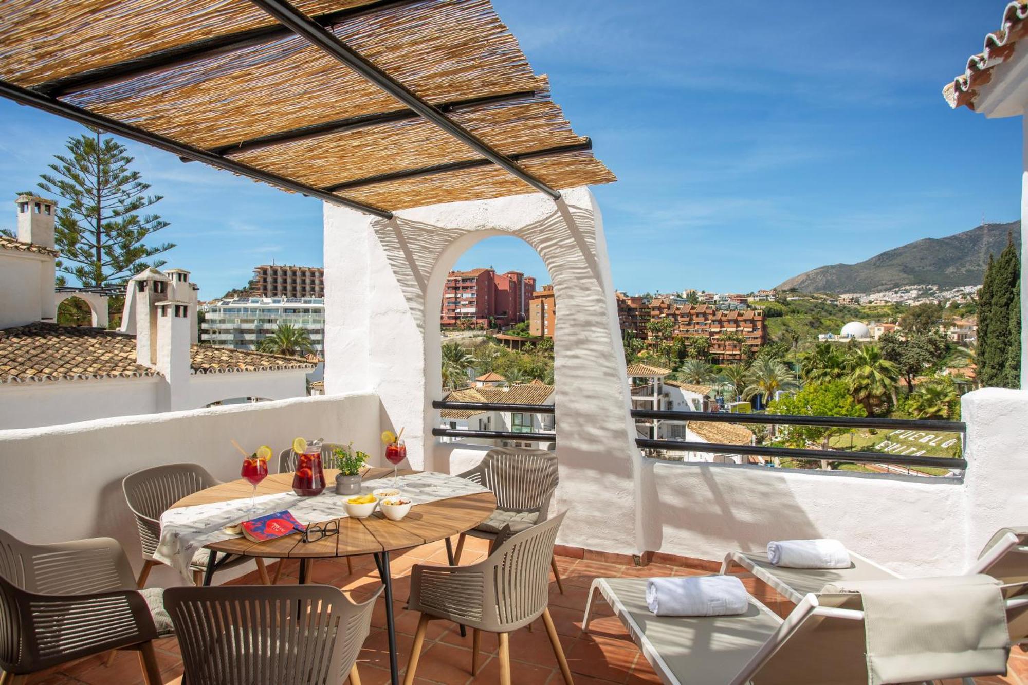 Pueblo Evita Premium Suites Benalmádena Dış mekan fotoğraf