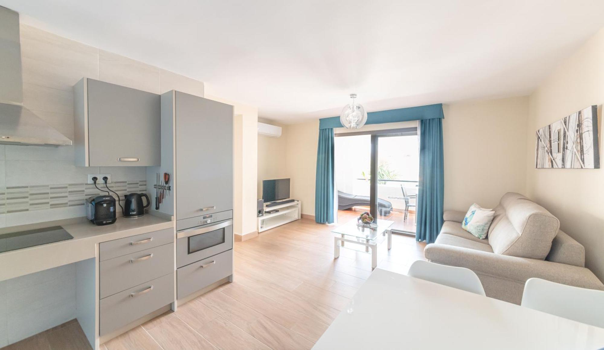 Pueblo Evita Premium Suites Benalmádena Dış mekan fotoğraf
