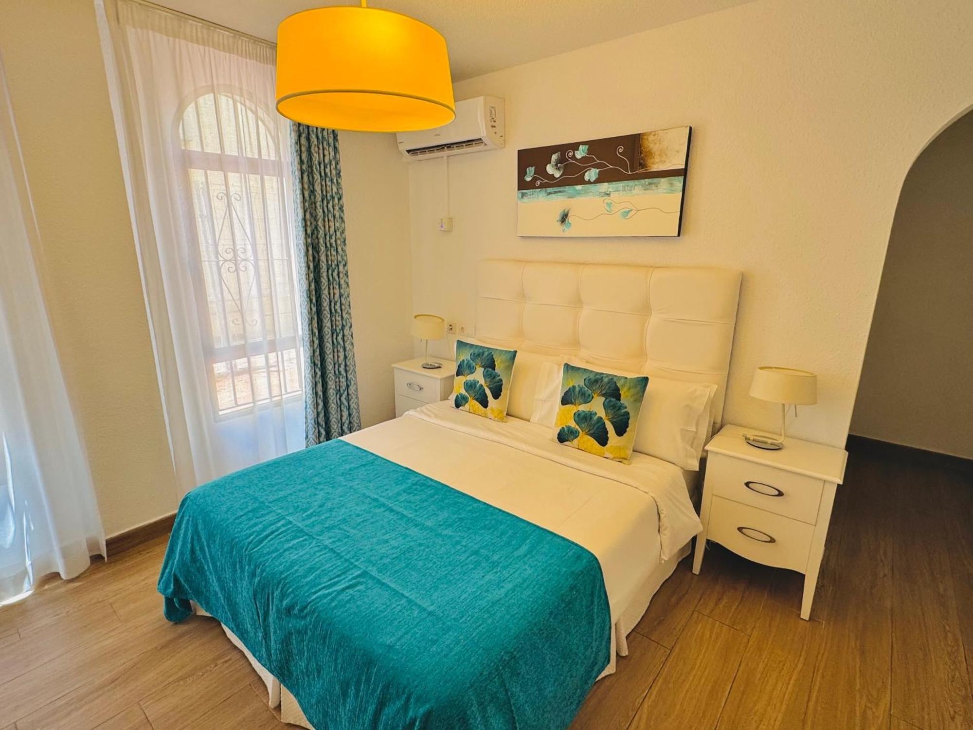 Pueblo Evita Premium Suites Benalmádena Dış mekan fotoğraf