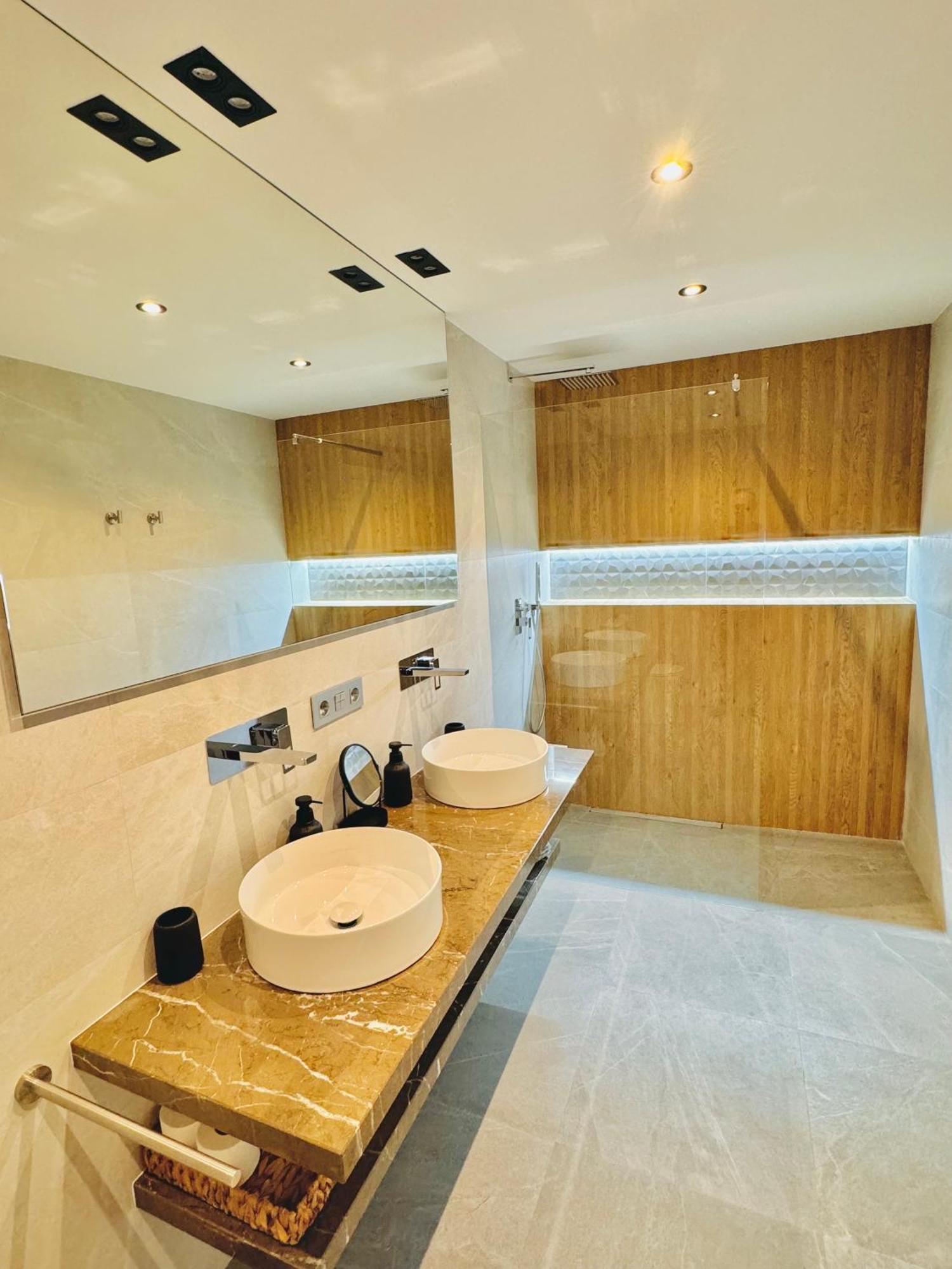 Pueblo Evita Premium Suites Benalmádena Dış mekan fotoğraf