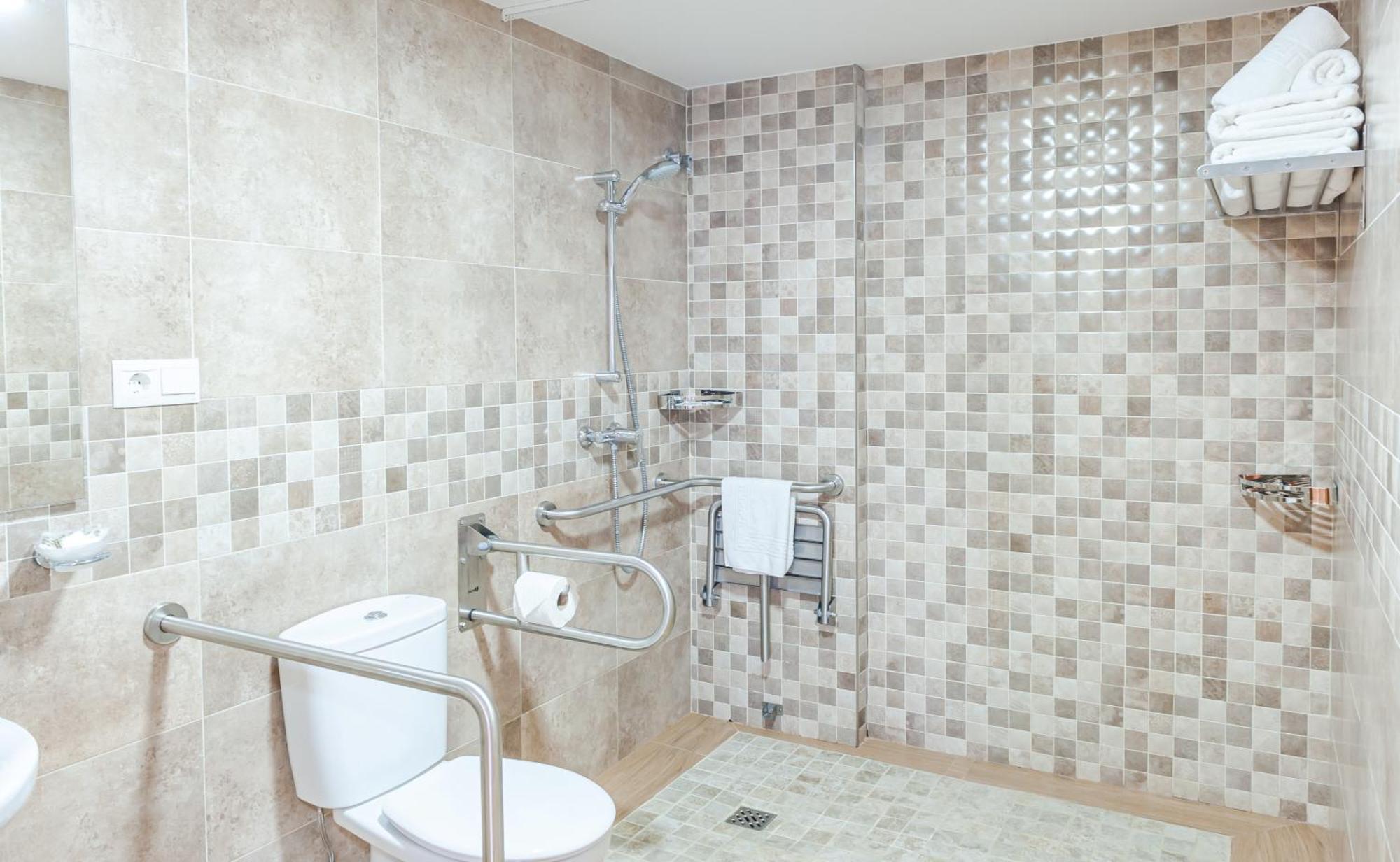 Pueblo Evita Premium Suites Benalmádena Dış mekan fotoğraf