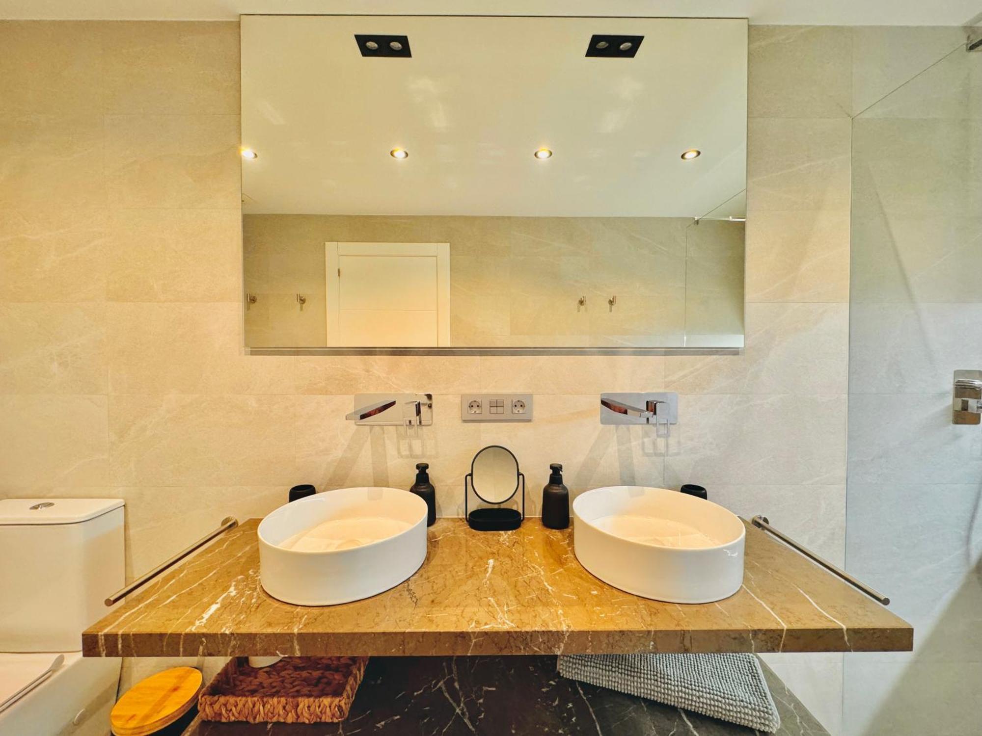 Pueblo Evita Premium Suites Benalmádena Dış mekan fotoğraf