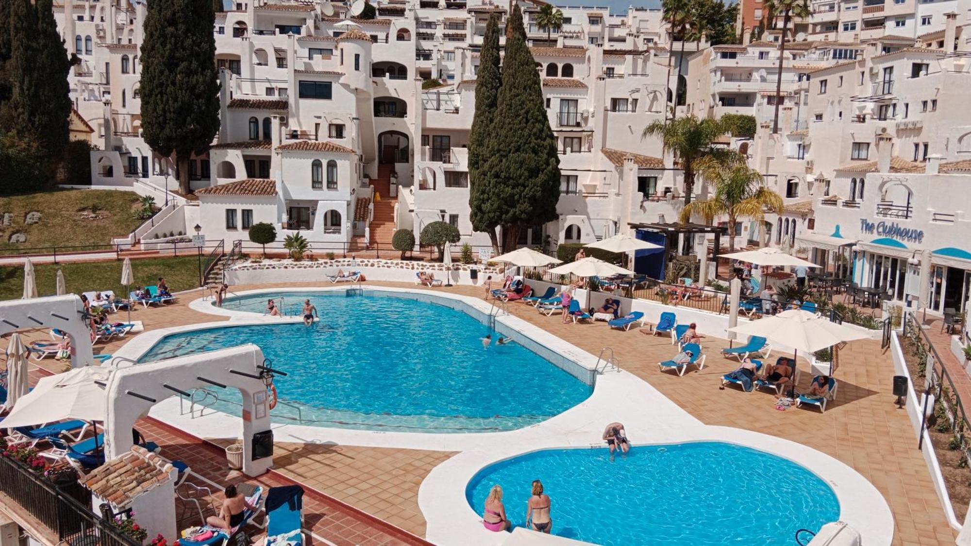 Pueblo Evita Premium Suites Benalmádena Dış mekan fotoğraf